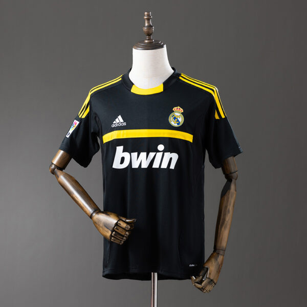 d9415dafe4.jpg 2011-12 REAL MADRID GOALKEEPER BLACK