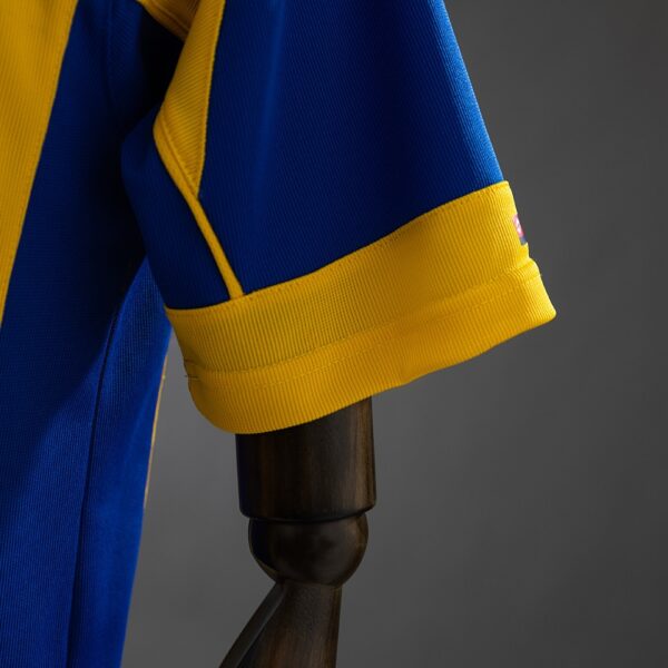 2003-05 COLOMBIA HOME