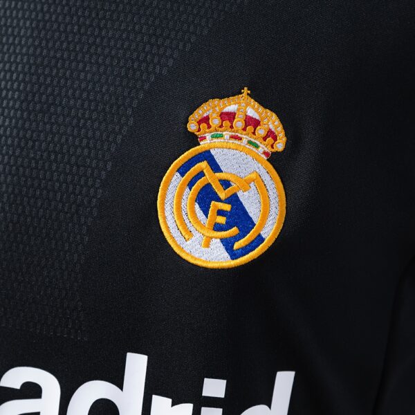 2001-02 REAL MADRID AWAY