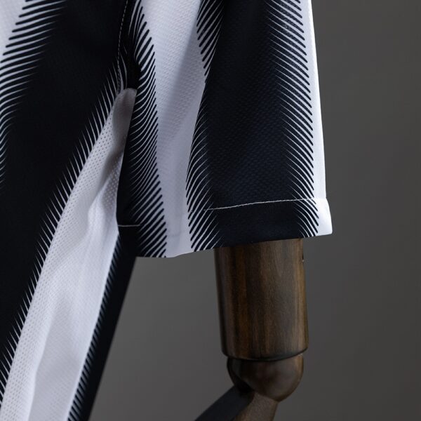 2010-11 JUVENTUS HOME