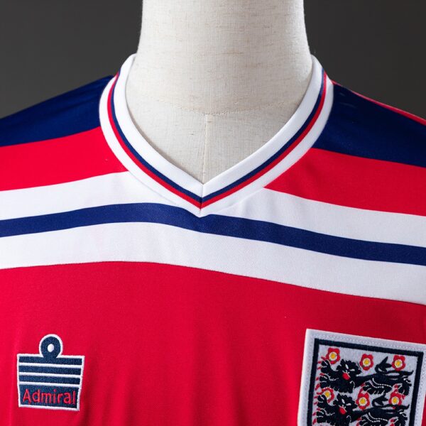 1982 ENGLAND AWAY