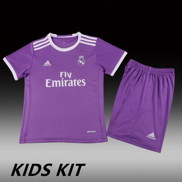e5113c50d8.jpg 2016-17 REAL MADRID AWAY KIDS KIT