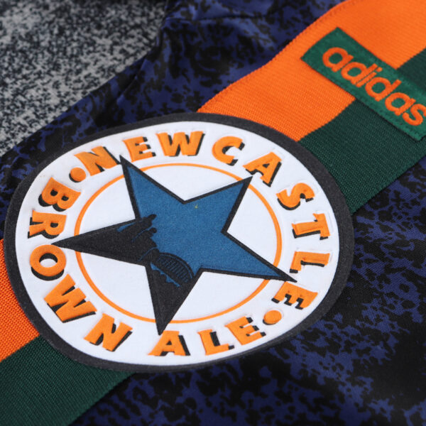 1997-98 NEWCASTLE AWAY KIDS KIT