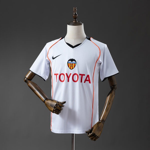 2004-05 VALENCIA HOME