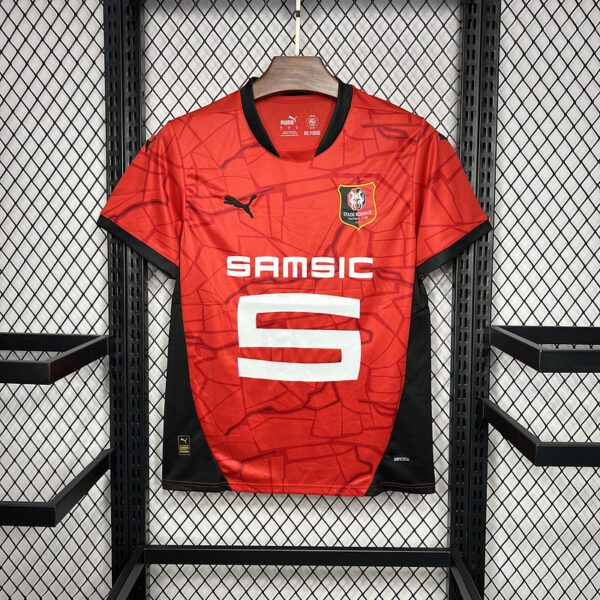 24-25 RENNAIS HOME