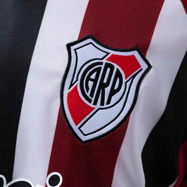 2005-06 RIVER PLATE LONG SLEEVES AWAY