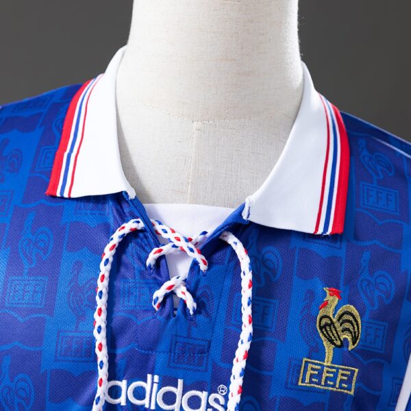 1996 FRANCE HOME