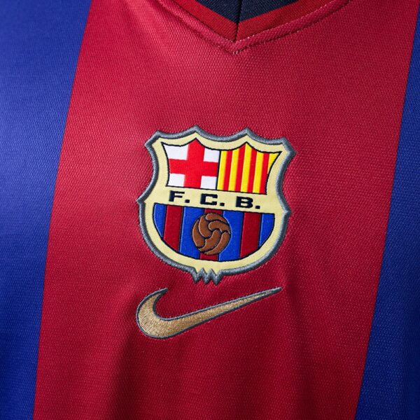 ef42895cc7.jpg 1998-99 BARCELONA HOME