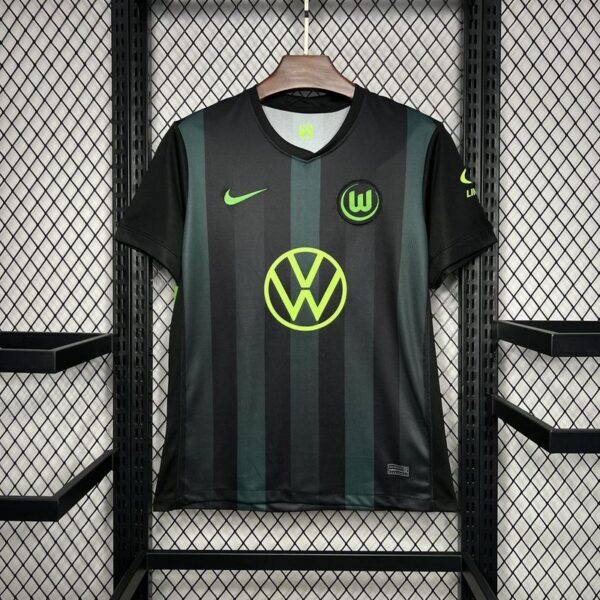 24-25 WOLFSBURG AWAY FAN VERSION