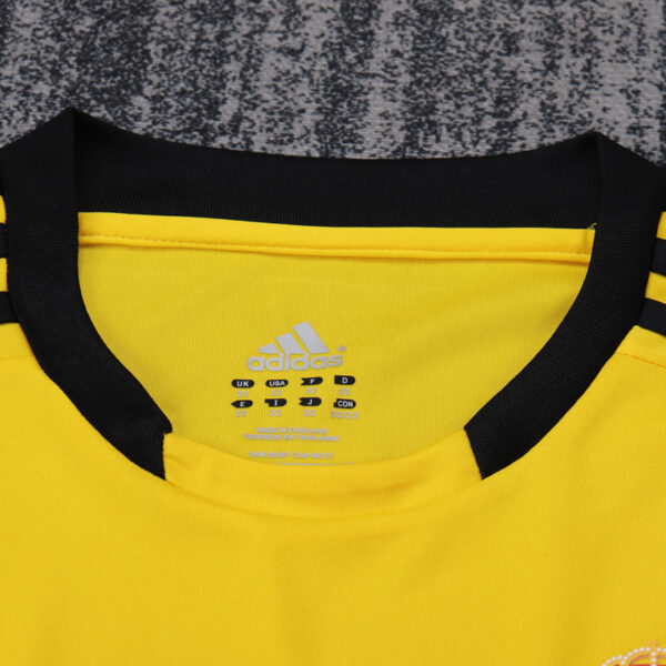 2011-12 REAL MADRID YELLOW GOALKEEPER KIDS KIT
