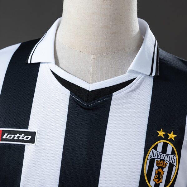 2001-02 JUVENTUS HOME