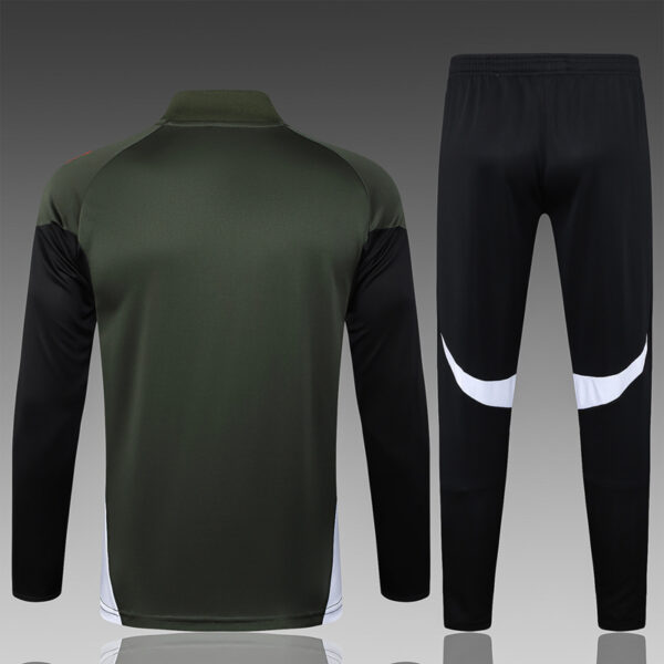 2025-26 BAYERN MUNICH TRACKSUITS TRAINING SUIT