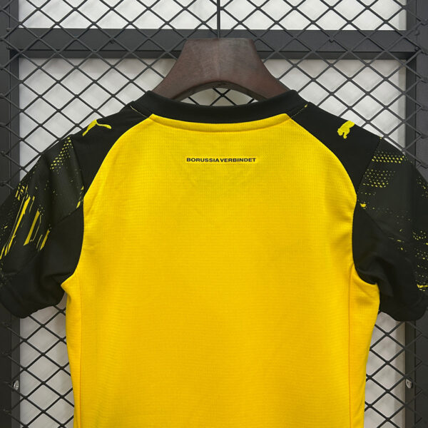 2025-26 DORTMUND HOME MEN AND KIDS KIT