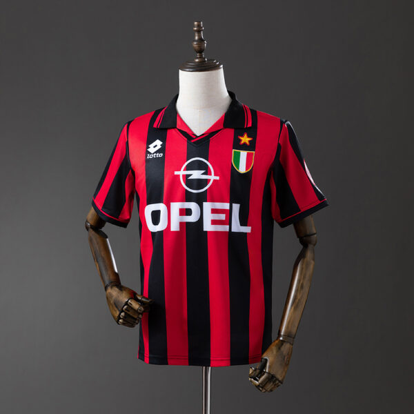f6bf7b9d22.jpg 1996-97 AC MILAN HOME