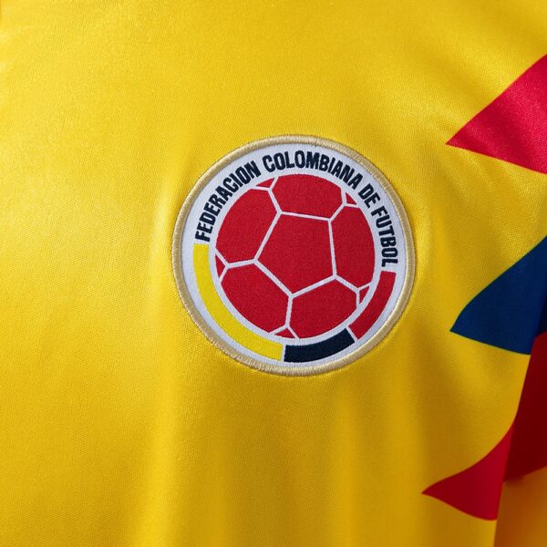 1990 COLOMBIA HOME