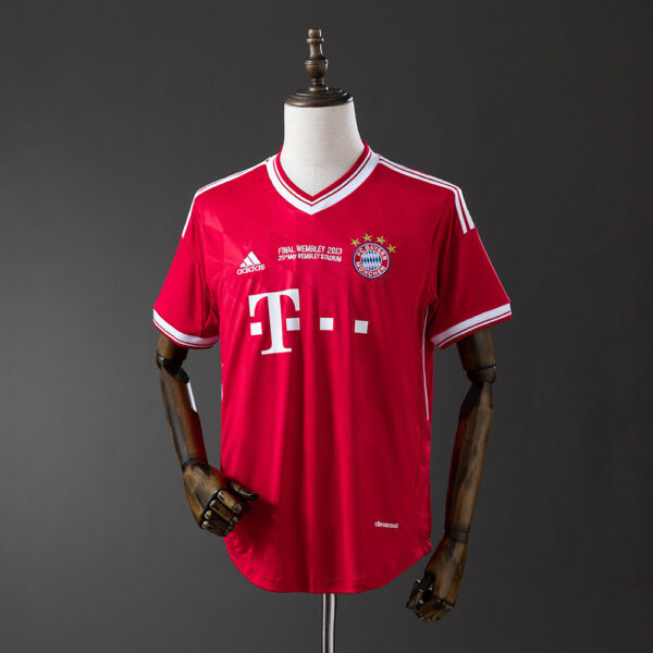 2013-14 BAYERN MUNICH HOME