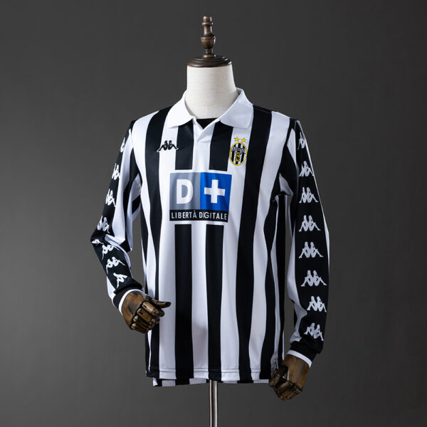 1999-00 JUVENTUS HOME LONG SLEEVE