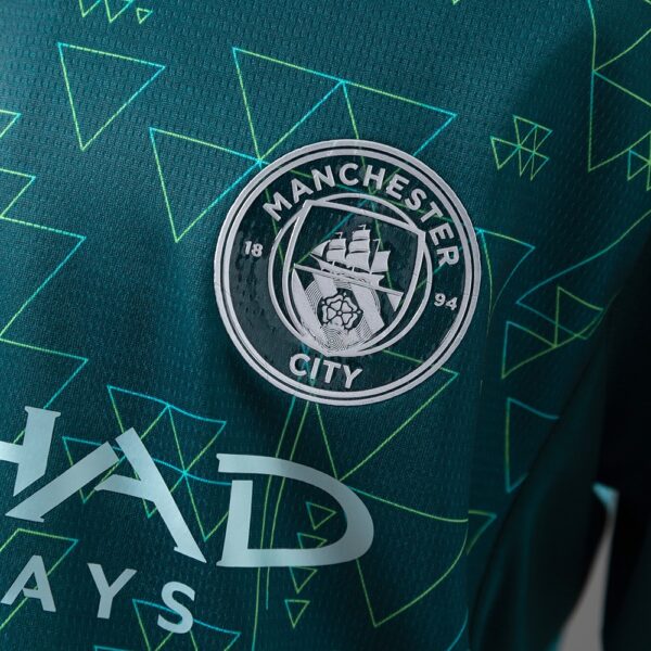 2025-26 MANCHESTER CITY FOURTH AWAY MEN AND KIDS KIT