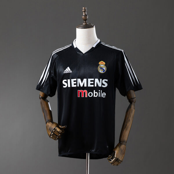 2004-05 REAL MADRID AWAY (FAN VERSION)