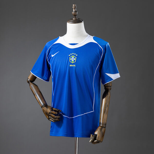 feddf83429.jpg 2004 BRAZIL AWAY