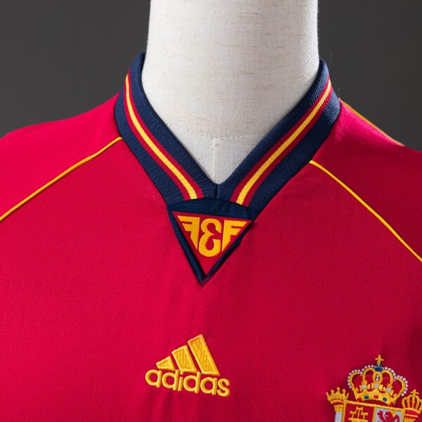 1998 SPAIN HOME