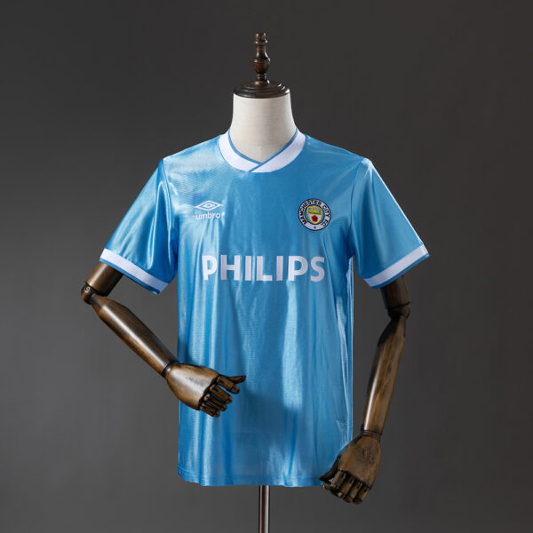 1986-87 MANCHESTER CITY HOME