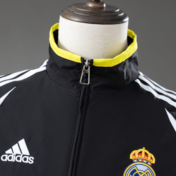 2006-07 REAL MADRID RETRO WINDBREAKER - BLACK