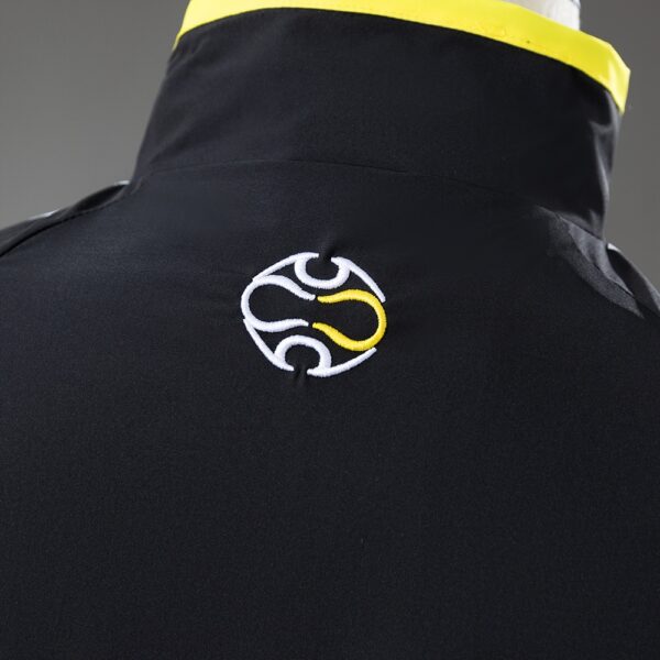2006-07 REAL MADRID RETRO WINDBREAKER - BLACK